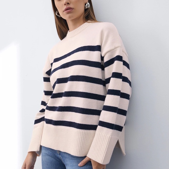 THE COMMENSE Drop Shoulder Striped Sweater size S - Picture 2 of 5